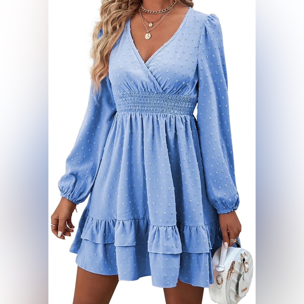 Never been worn dress, so cute but it doesn’t look good with my man shoulders!